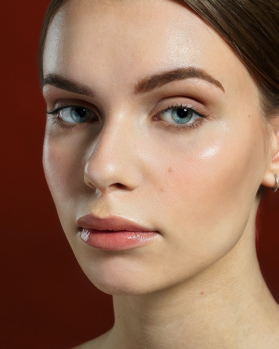 Lifting visage